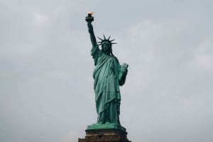 NYC: Freiheitsstatue und Ellis Island Guided Tour