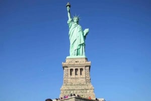 NYC: Tur til Frihedsgudinden og Ellis Island med færge