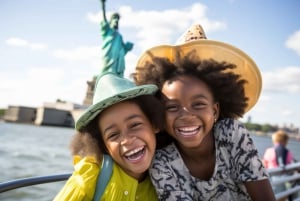 NYC: Tour della Statua della Libertà e di Ellis Island con traghetto