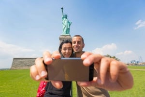 NYC: Passeio à Estátua da Liberdade e à Ilha Ellis com balsa