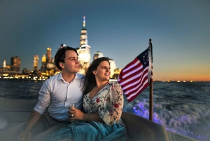 NYC: Freiheitsstatue Private Sightseeing Yacht Tour