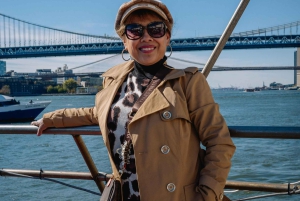 Crociera turistica alla Statua della Libertà di New York