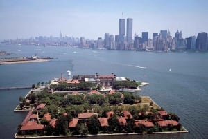 Nueva York: Estatua de la Libertad con acceso al pedestal y ferri