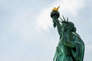 Nueva York: Estatua de la Libertad con acceso al pedestal y ferri