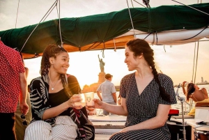 NYC: Zeil bij zonsondergang aan boord van Schooner Adirondack