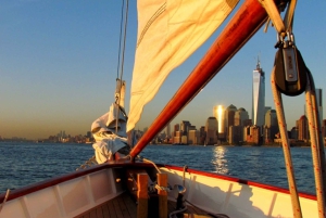 NYC: Zeil bij zonsondergang aan boord van Schooner Adirondack