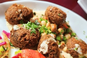 NYC: Trendy Greenwich Village Food Tour with 6+ Tastings