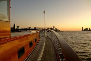 NYC : Visite de la faune urbaine au coucher du soleil sur l'East River