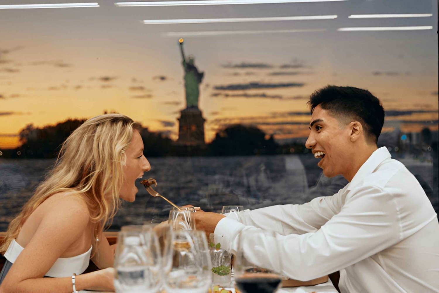 NYC : Dîner-croisière de la Saint-Valentin sur la rivière Hudson