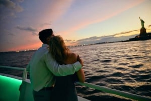 NYC : Dîner-croisière de la Saint-Valentin sur la rivière Hudson