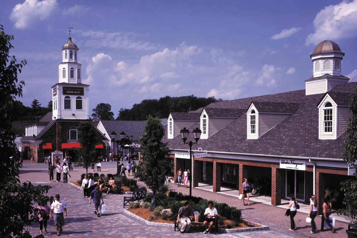 NYC: Woodbury Common Premium Outlets -yksityismatka