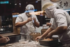 Delícias de enrolar: Aula de culinária de bolinhos chineses em Nova York