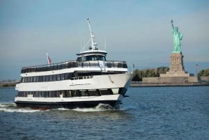 Serenity Yacht NYC krydstogt nytårsaften