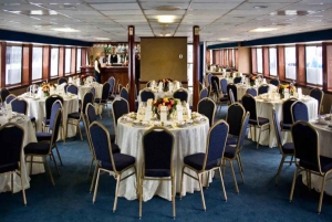 セレニティ・ヨット NYC 大みそかクルーズ