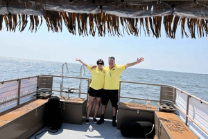 Tiki Boat Booze Cruise Tour in Oakdale, NY