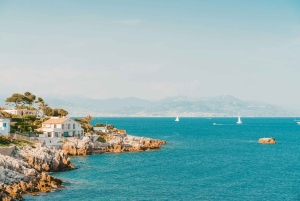 Antibes/Cannes/St Paul de Vence Half-day excursion with car & guide