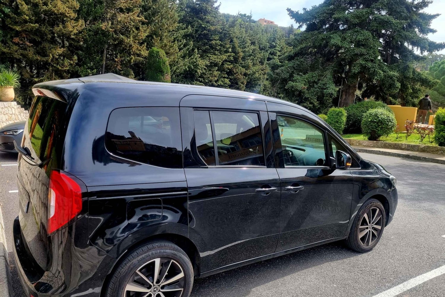 Cannes airport hotel transfer