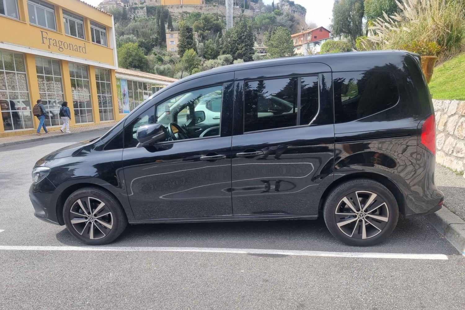 Cannes airport hotel transfer