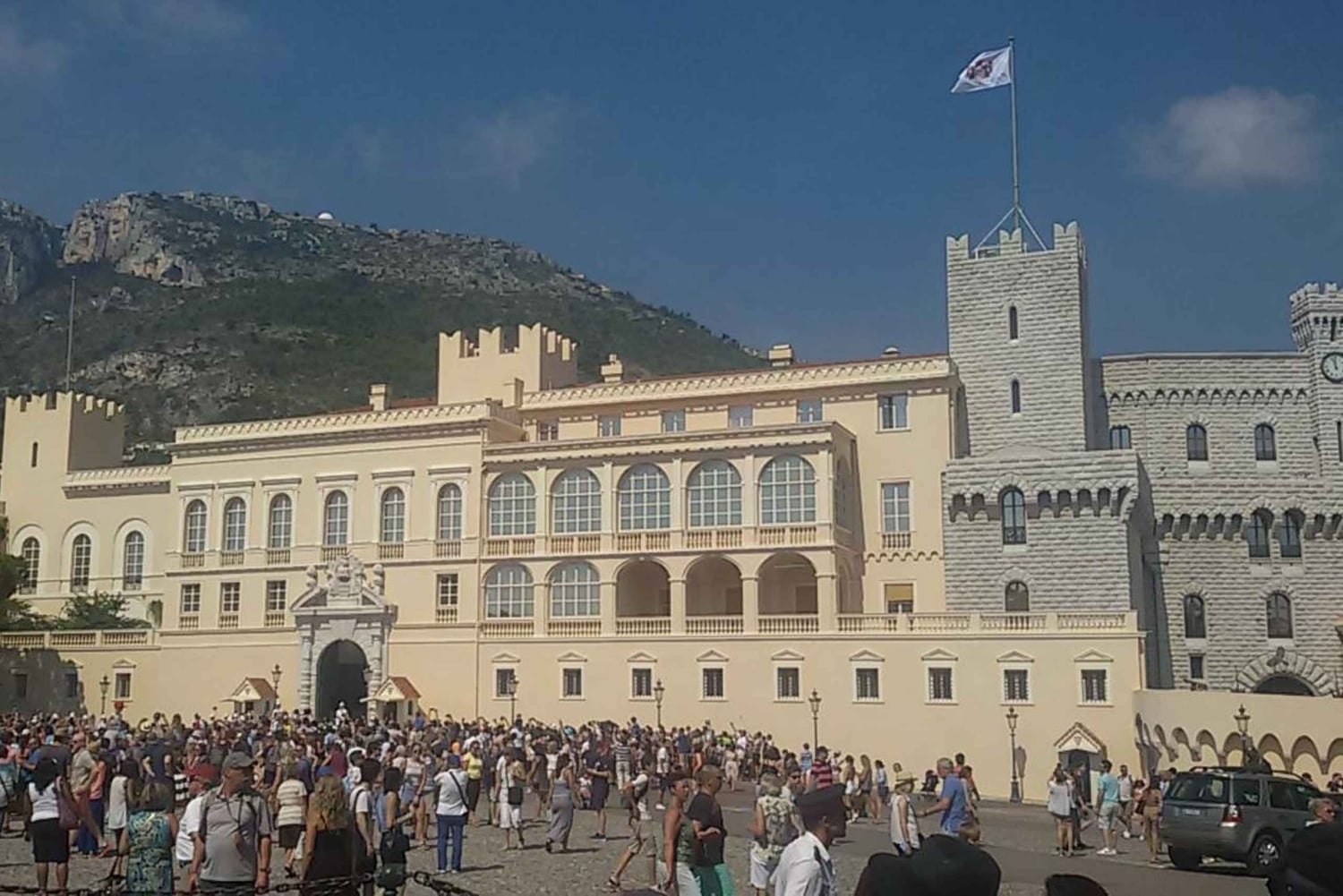 Cannes : Highlights guided Tour of the French Riviera