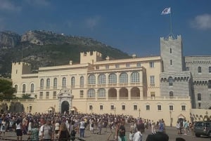 Cannes : Highlights guided Tour of the French Riviera