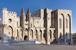 Churches of Provence & French Countryside Private Tour