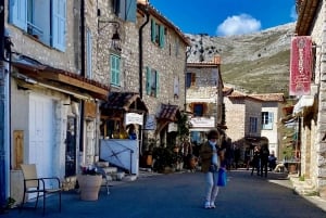 Depuis Cannes une journée Grasse ,Gourdon, St Paul de Vence