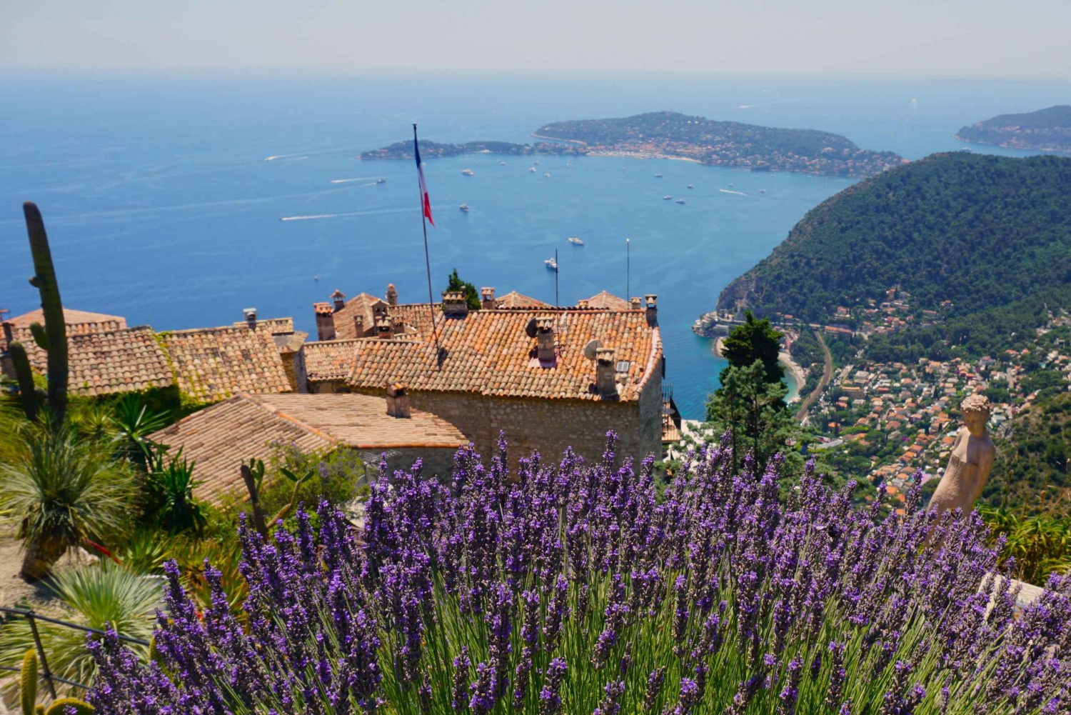 Tour in a vintage Méhari between Nice, Eze, and Monaco on the Côte d'Azur