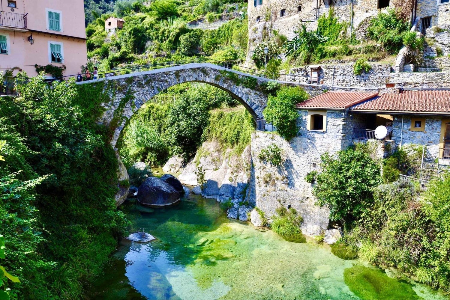 E-Bike Tour from Ventimiglia: Dolceacqua & Rocchetta Rivers