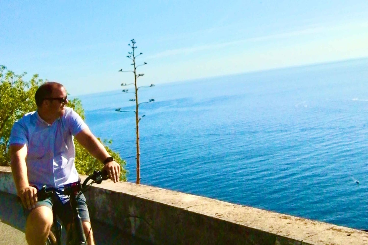 Ebike seaside by Nice: Fantastic Villefranche's Bay & Hill