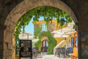 Explore Èze and the Côte d’Azur in a Renault Mégane E-Tech'