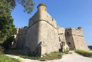 Explore Èze and the Côte d’Azur in a Renault Mégane E-Tech'