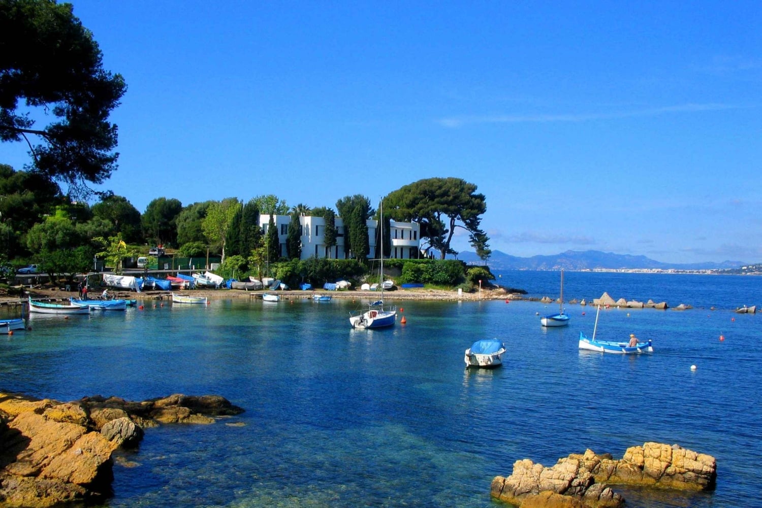 French Riviera: 5- or 8-Hour Customizable, Private Tour