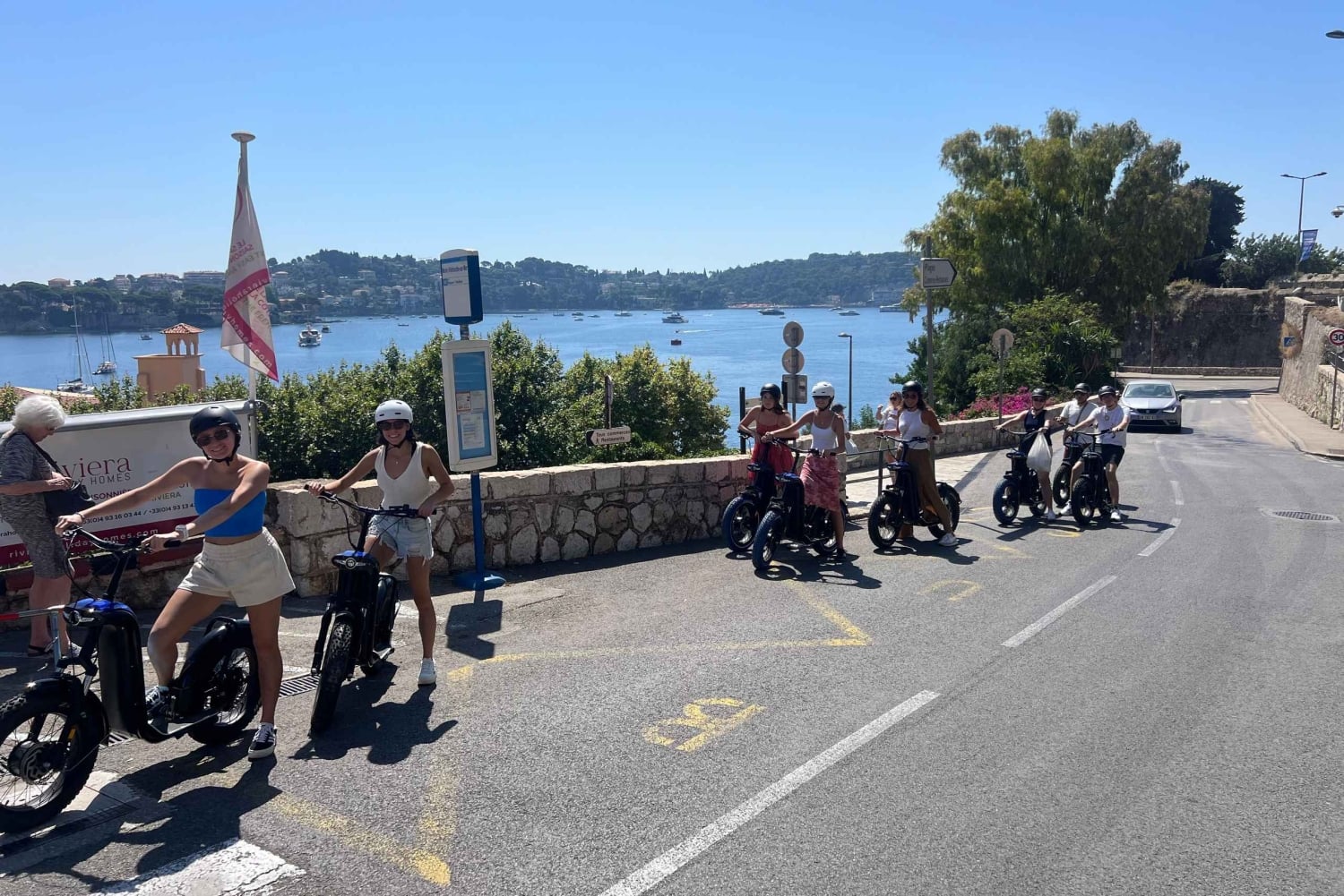 French Riviera : Guided Visit on a E-Scooter