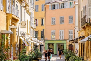 From Nice: Full-Day Provence and Lavender Tour