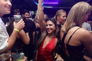 Nice : Bar Crawl Madness 4 Bars, Wild Games &VIP Club Entry