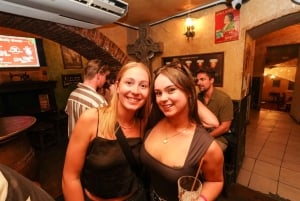 Nice : Bar Crawl Madness 4 Bars, Wild Games &VIP Club Entry