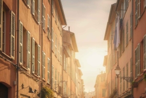 Nice before the crowds, Sunrise Walking Tour & Breakfast