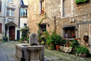 Nice: Cannes, Antibes & St Paul de Vence Half-Day Tour