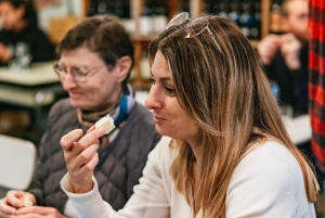 Nice: Sunset Food Tour with Full Meal and Wine