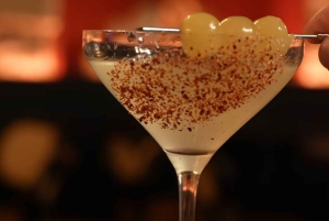 Shake, Mix & Sip: Cocktail Workshop in Old Nice