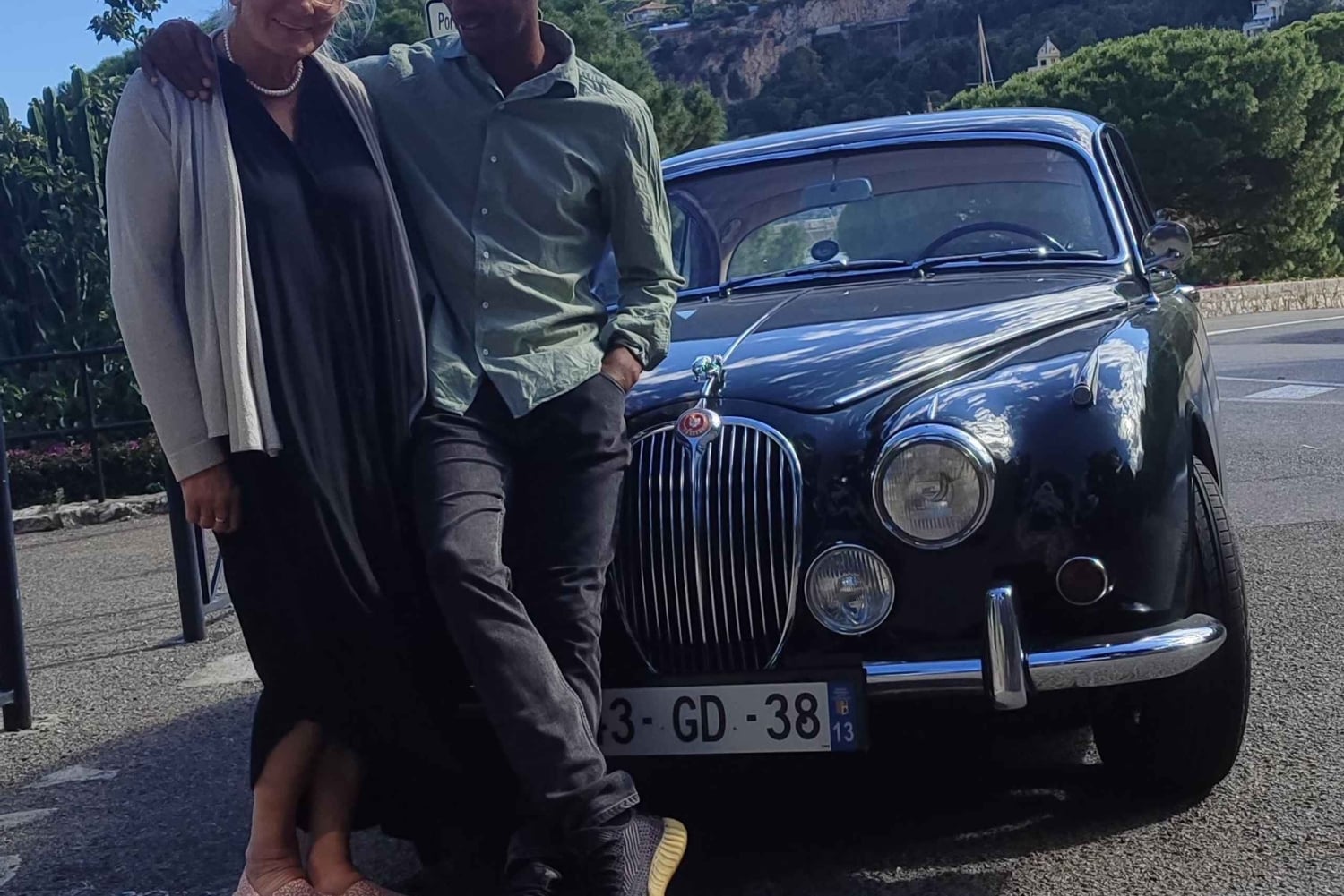 Nice: French Riviera Trip in a Vintage Jaguar MK2
