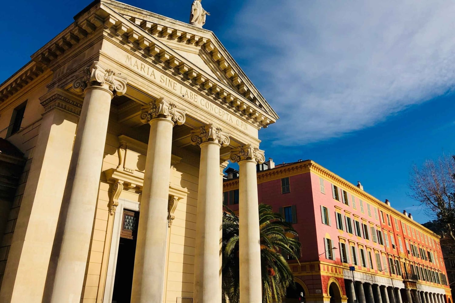 Nice: Guided Walking Tour in English