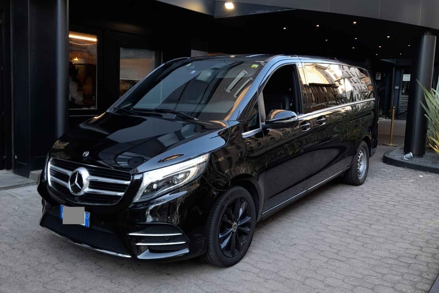 Nice Intl Airport (NCE): Private Transfer to Cannes hotels