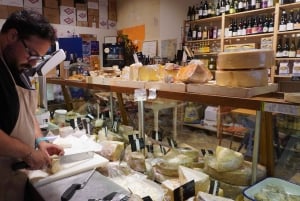 Nice: Local tasting of 2 wines, 2 cheeses, and 2 charcuteries