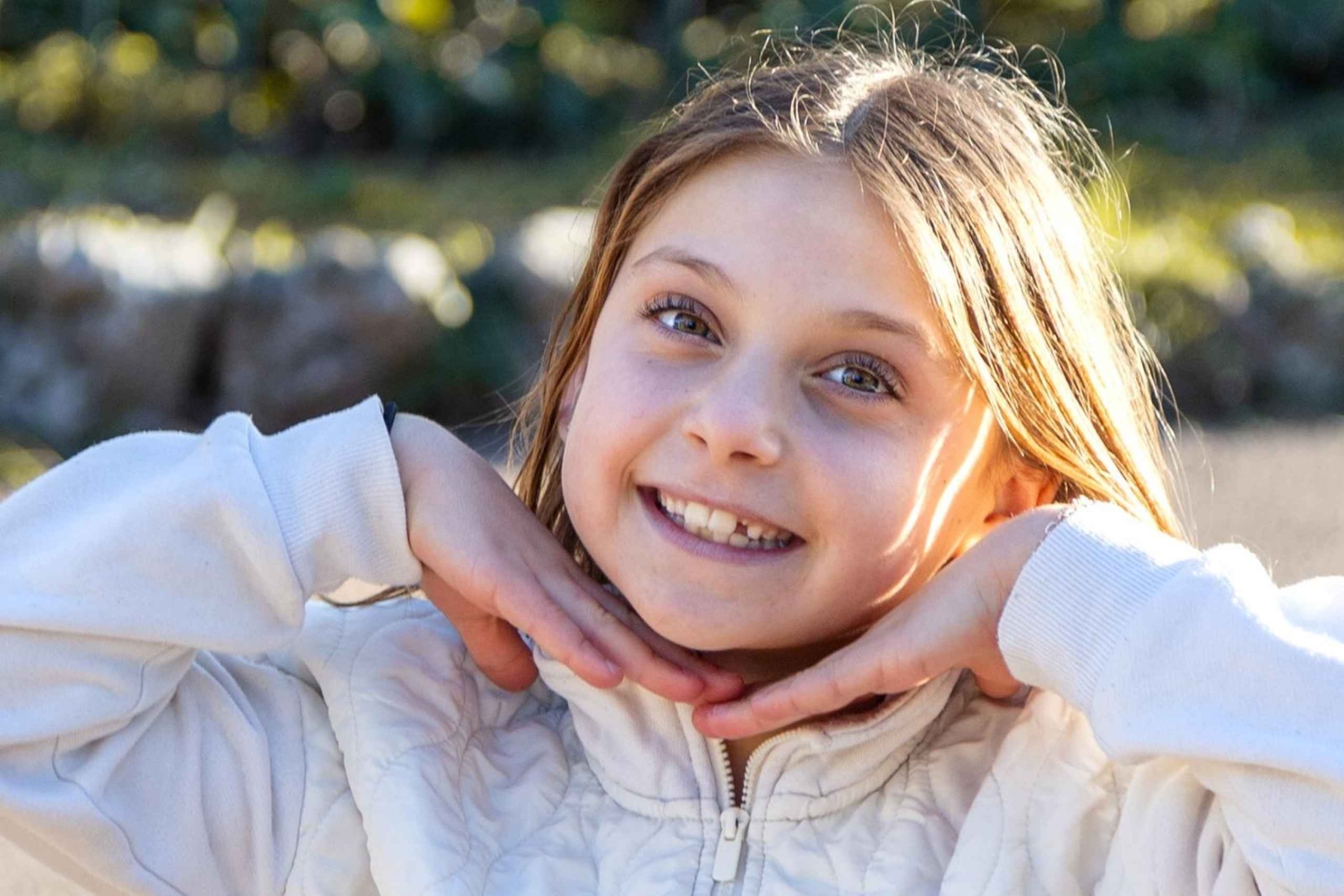 Nice: Photographer of emotions, solo or with family.