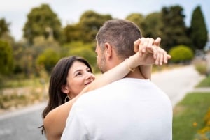 Nice: Photographer of emotions, solo or with family.