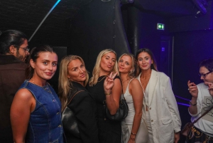 Nice: 4 Bars Party Pub Crawl + VIP Club Entry & 5 Free Shots