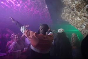 Nice: 4 Bars & 1 Club Fun Bar Crawl Party with Free Shots