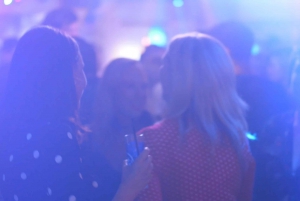 Nice: 4 Bars & 1 Club Fun Bar Crawl Party with Free Shots