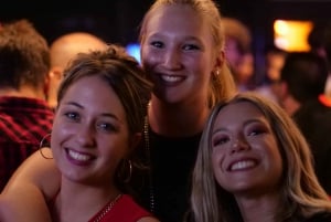 Nice: 4 Bars & 1 Club Fun Bar Crawl Party with Free Shots